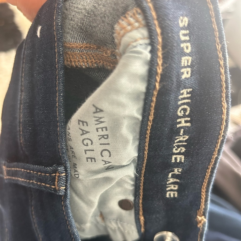 American Eagle Next Level Stretch Super Hi Rise Flare Jeans 4R - Picture 11 of 12